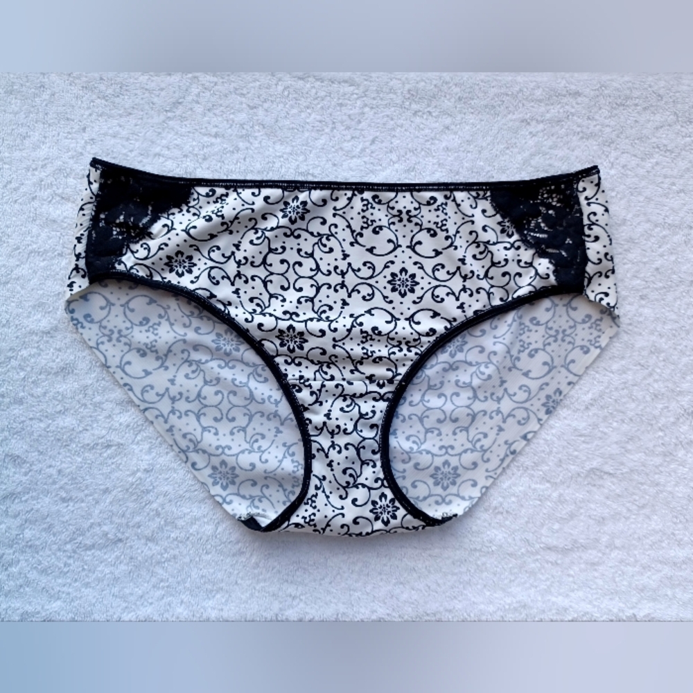 Soma Black and White Panties, Size XL